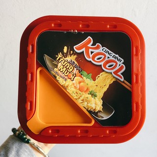 Mì trộn trứng muối Cung Đình Kool 90g