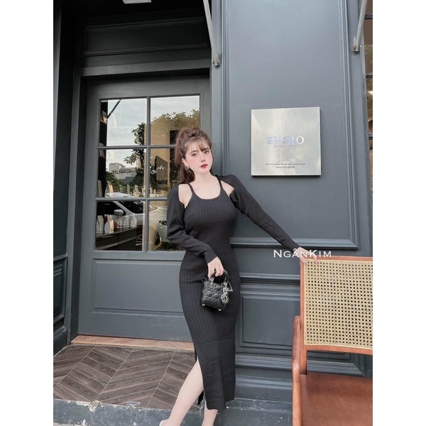 Set váy len yếm tăm dây kèm áo khoác len tăm dáng lỡ dài tay