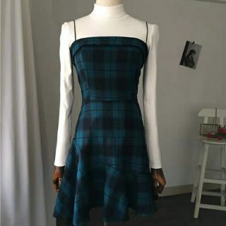 (SẴN size S) Váy 2 dây caro xanh