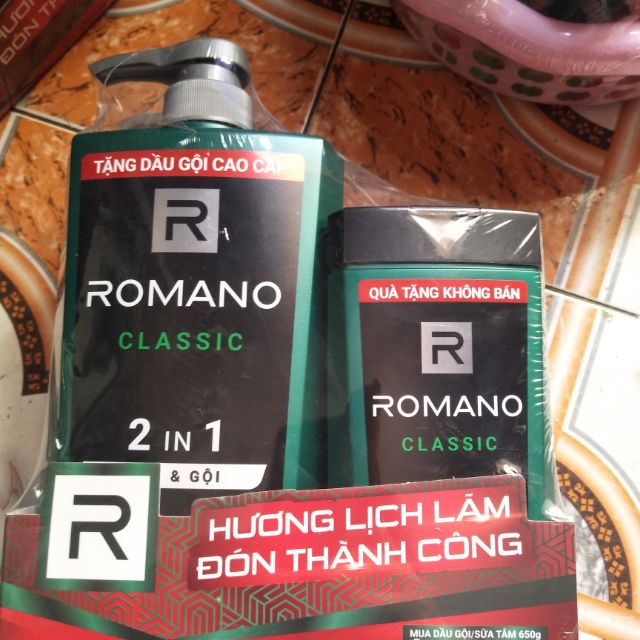 Romano Tắm &amp; Gội 2 Trong 1 Chai 650g