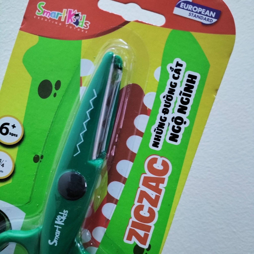 Kéo Cắt Thủ Công Con Cá Sấu Smart Kids Lưỡi Cắt ZicZac Ngộ Nghĩnh C0005
