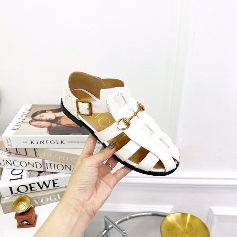 Dép rọ Gucci