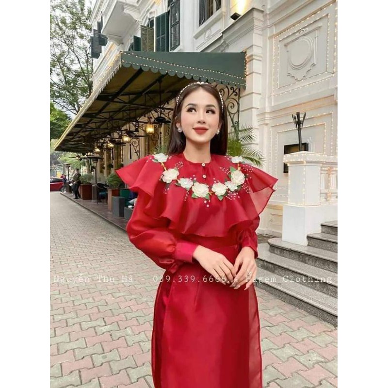 Sét áo dài đỏ thêu hoa