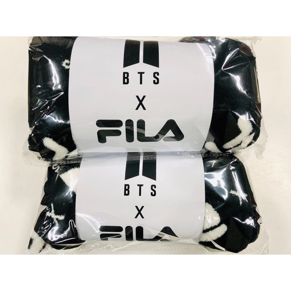 Mền nhung trùm BTS X FILA