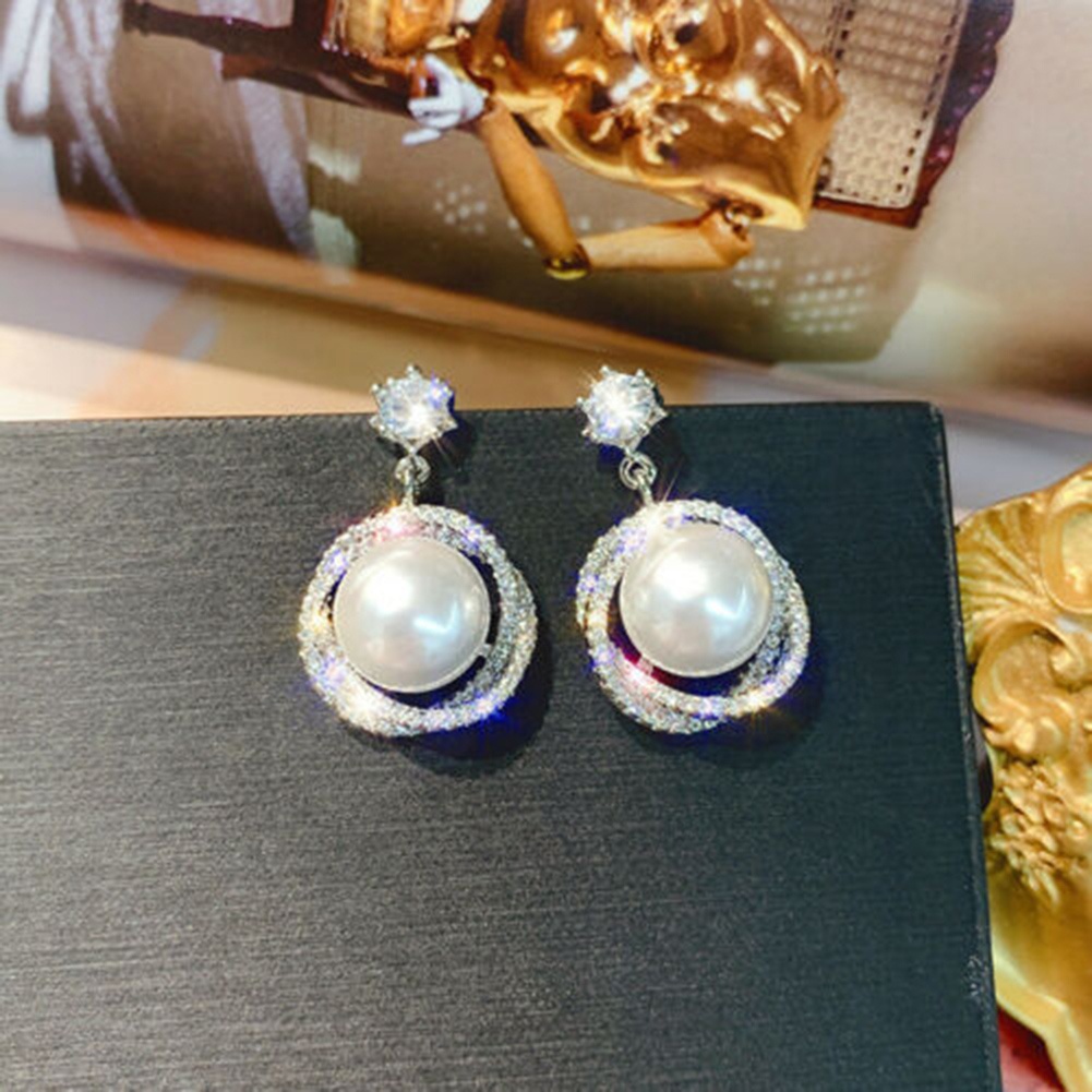 Bông tai tròn đính ngọc trai giả thanh lịch