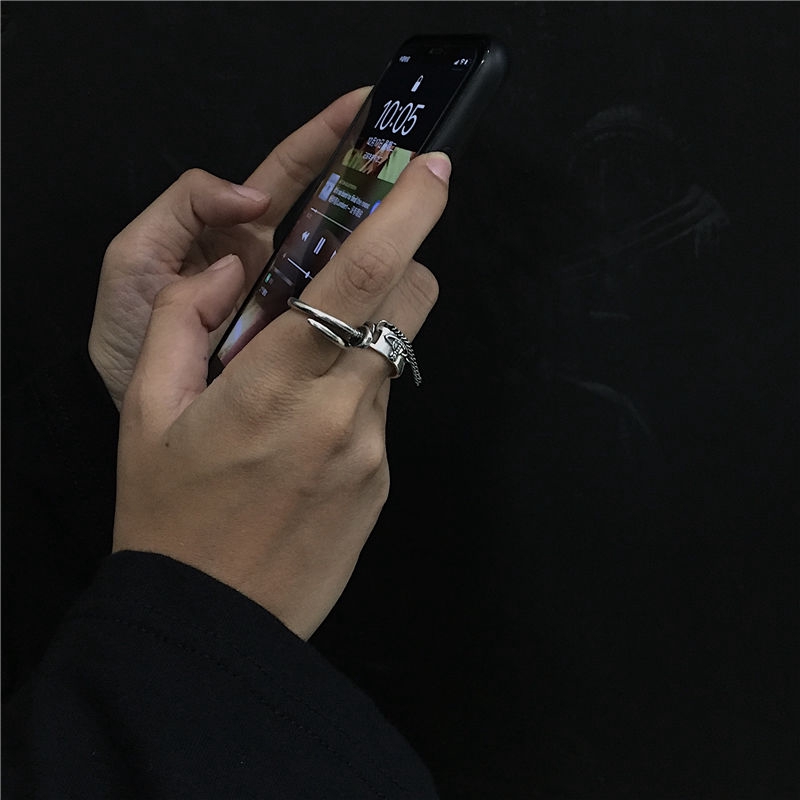 Nhẫn thép titan kiểu dáng thời trang cá tính