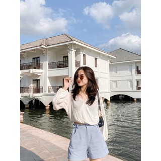 Áo vạt chéo dài tay dáng lửng