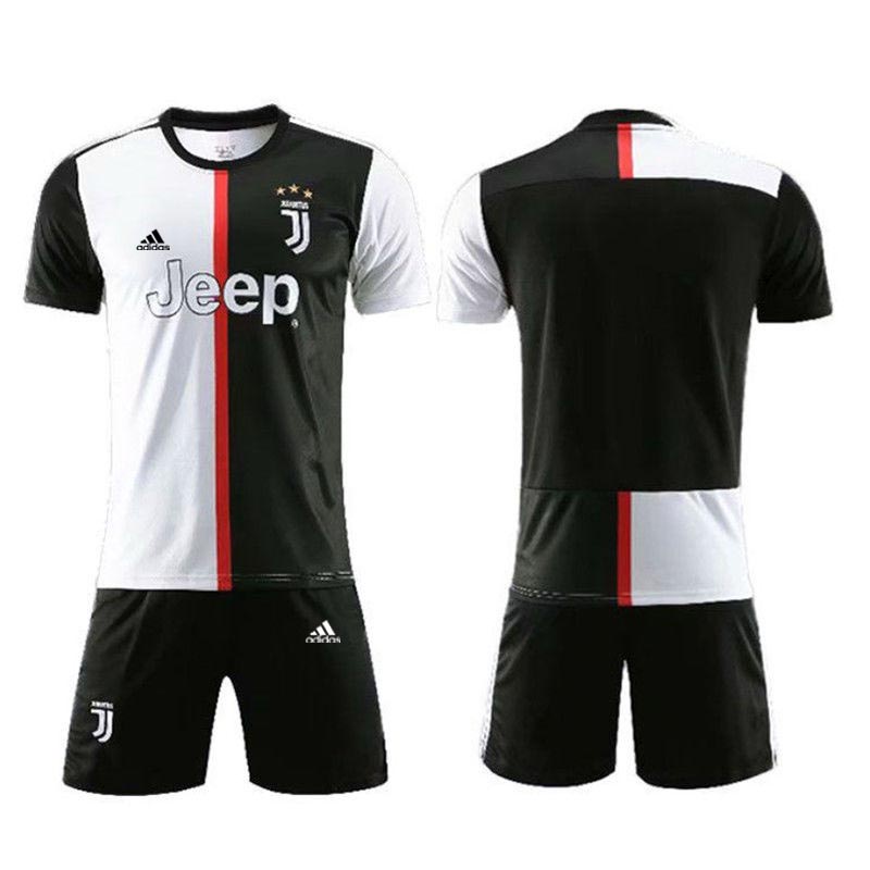 Bộ Quần Áo Bóng Đá Đội Nhà Juventus Mùa Giải 21 / 22 / 23
