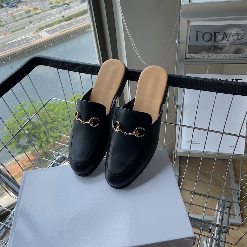 Giày Tây đạp gót