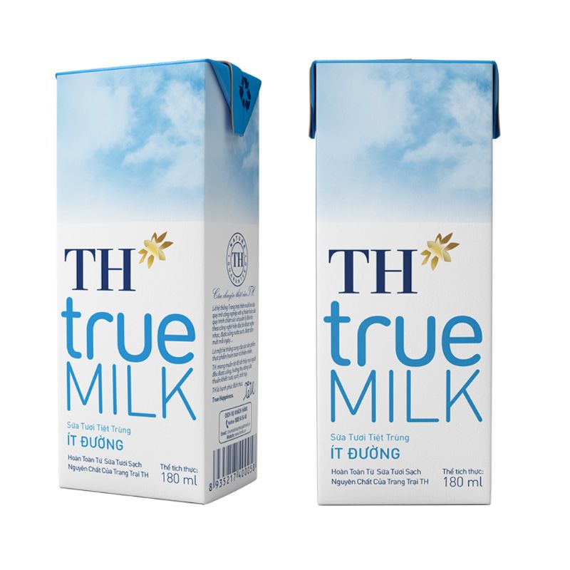 Lốc 4 hộp sữa tươi tiệt ít đường TH True Milk 180ml