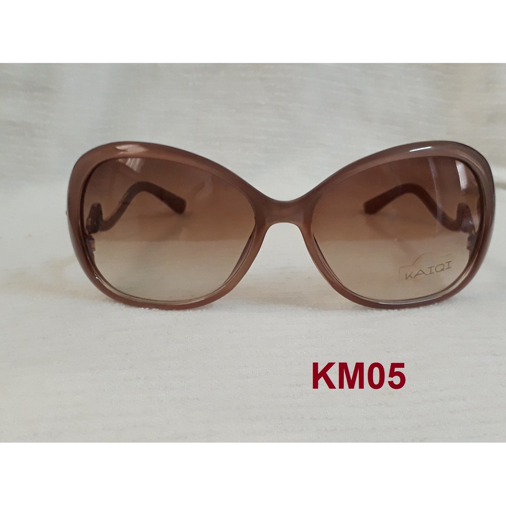 MẮT KÍNH NỮ THỜI TRANG