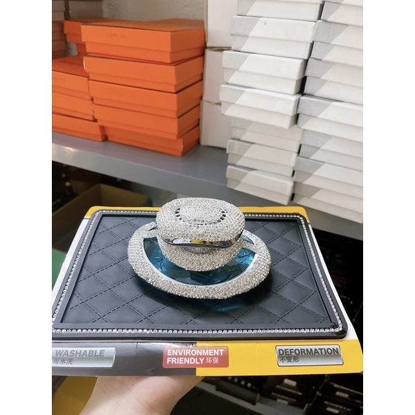 Nước Hoa khử mùi xe Trang trí taplo Xe Hơi cao cấp