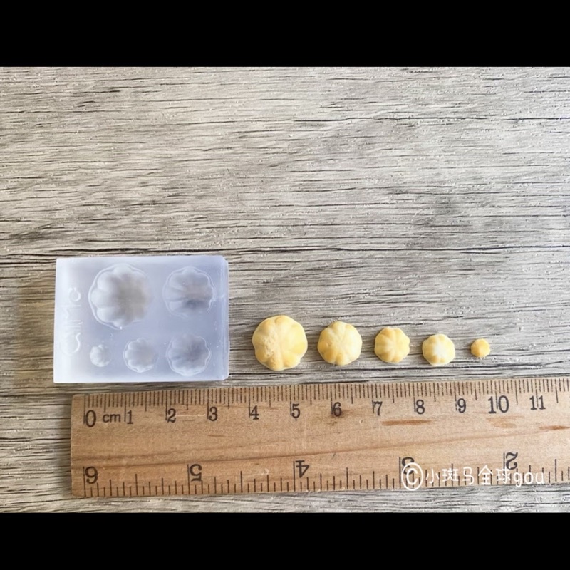 Khuôn Bánh macaron làm nail