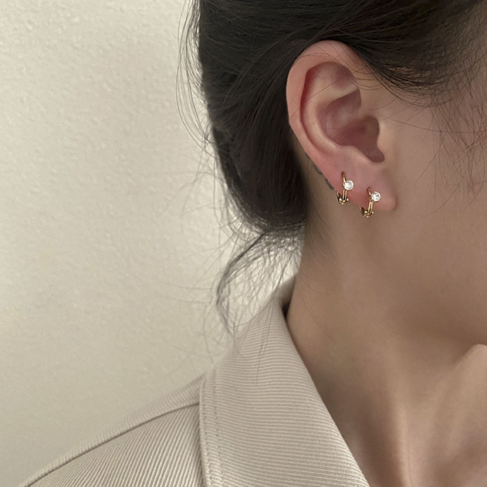 1 Đôi Bông Tai Thiết Kế Đơn Giản Xinh Xắn Cho Nữ