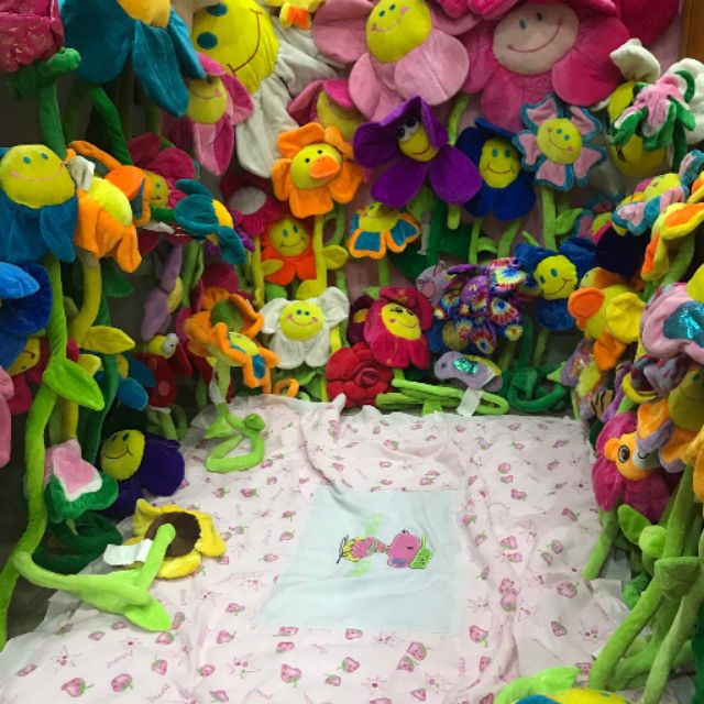 Bông hoa vải nhiều màu - gấu bông hình bông hoa