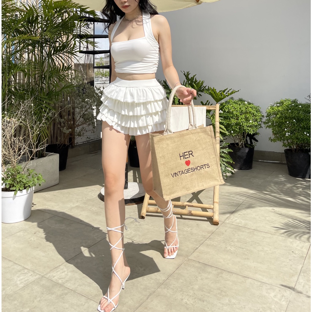 "𝐋𝐀𝐔𝐑𝐀 𝐒𝐊𝐈𝐑𝐓" Mẫu là quần giả chân váy của 𝐇𝐄𝐑.𝐕𝐈𝐍𝐓𝐀𝐆𝐄𝐒𝐇𝐎𝐑𝐓𝐒 xu hướng Balletcore Style xinh xuất sắc