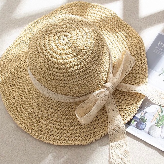 Mũ cói đi biển dây thắt nơ bánh bèo