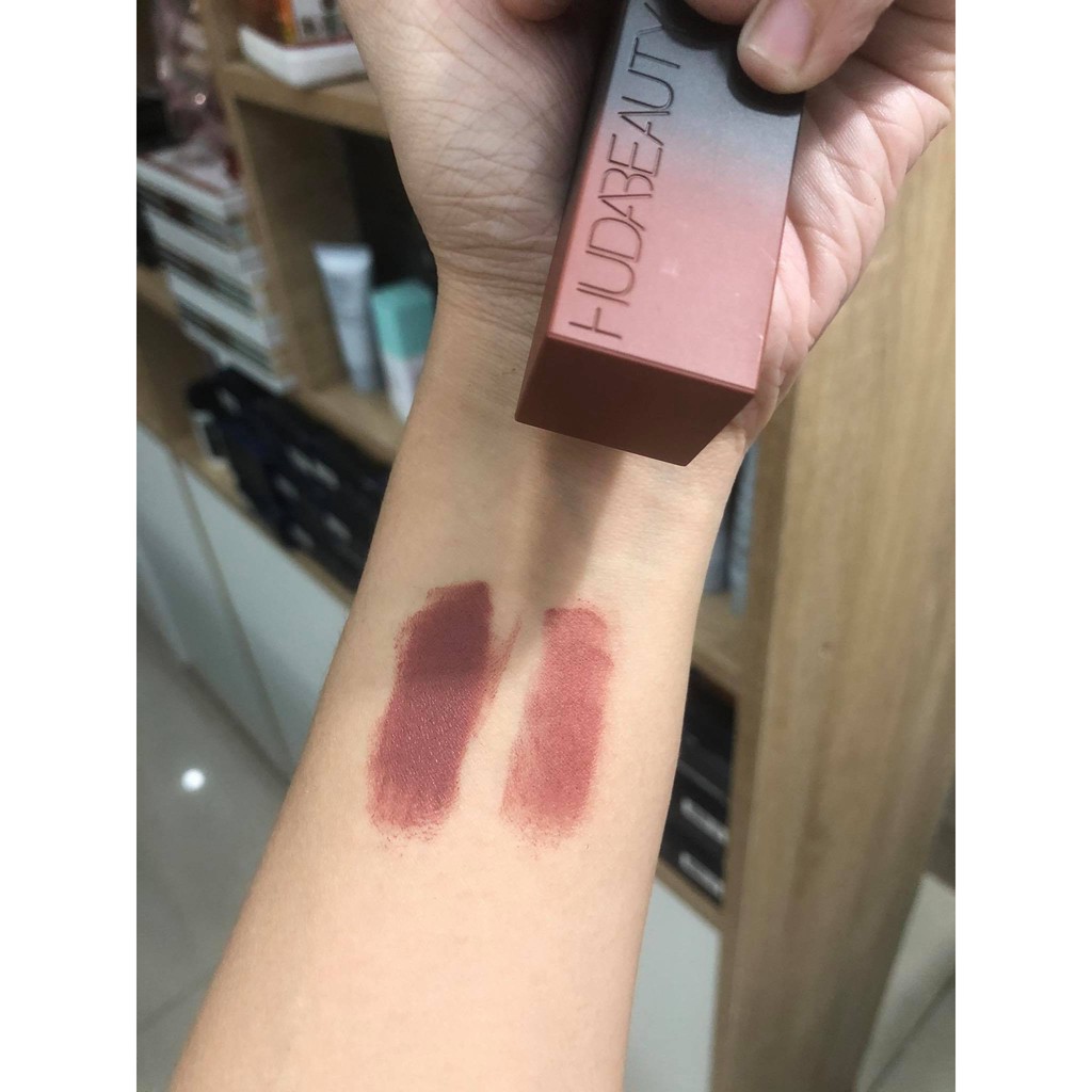 [FULLSIZE 3G] SON THỎI HUDA BEAUTY POWER BULLET MATTE LIPSTICK MÀU FIRST KISS | BigBuy360 - bigbuy360.vn