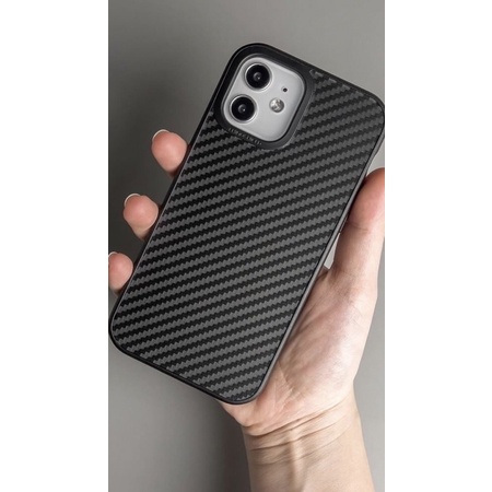Ốp lưng Solidsuit chống sốc Rhinoshield vân Carbon - Carbon Fiber cho iPhone