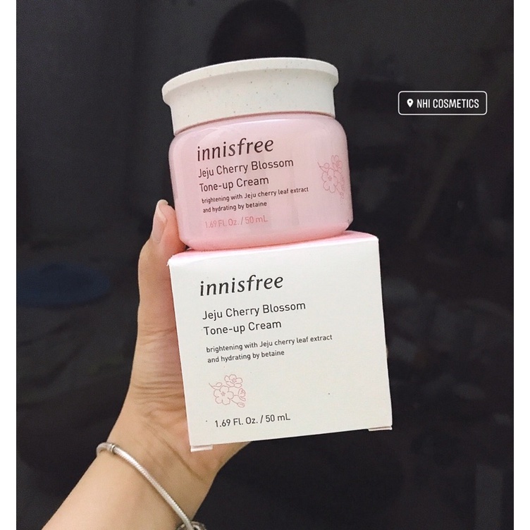 Kem Dưỡng Trắng Innisfree Jeju Cherry Blossom Tone Up