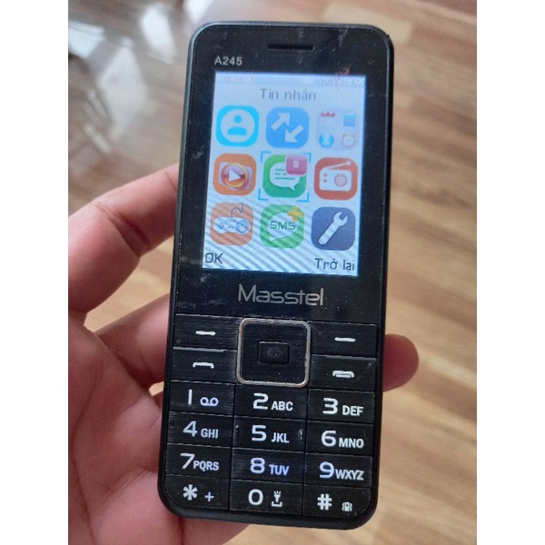 Điện thoại 2 sim Masstel A245 kèm sạc