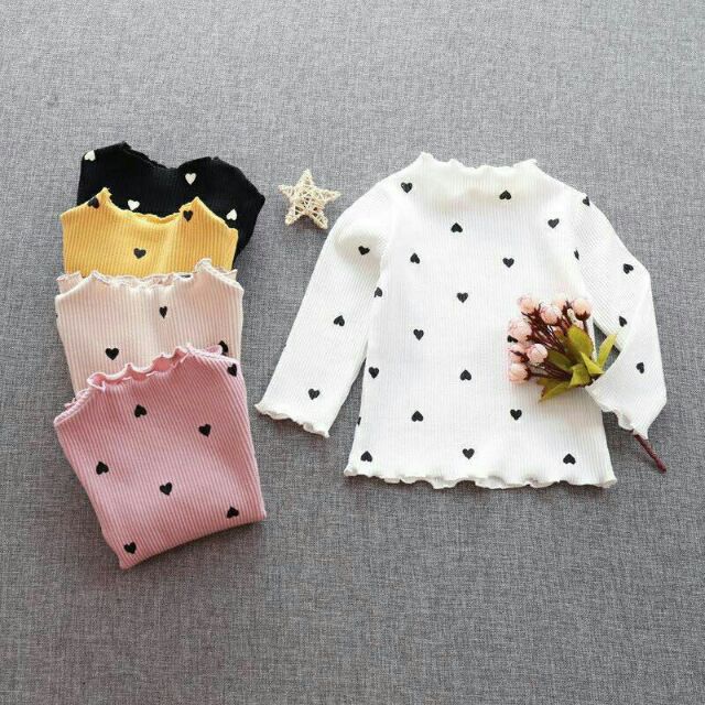 Áo len tăm cho bé