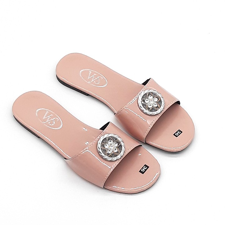 Dép lê bệt nữ quai ngang hoạ tiết khoá ngôi sao thời trang VYS TA6501 (Nhiều màu)