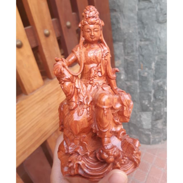 Tượng phật bà quan âm