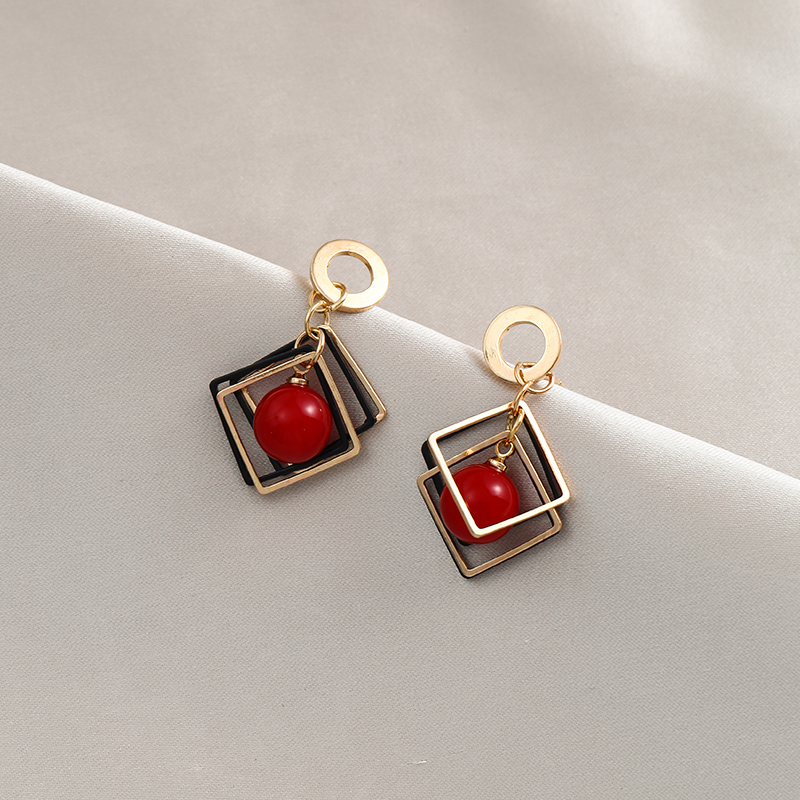 Khuyên Tai Phối Ngọc Trai Giả Xinh Xắn Nhiều Thiết Kế Tùy Chọn Cho Nữ