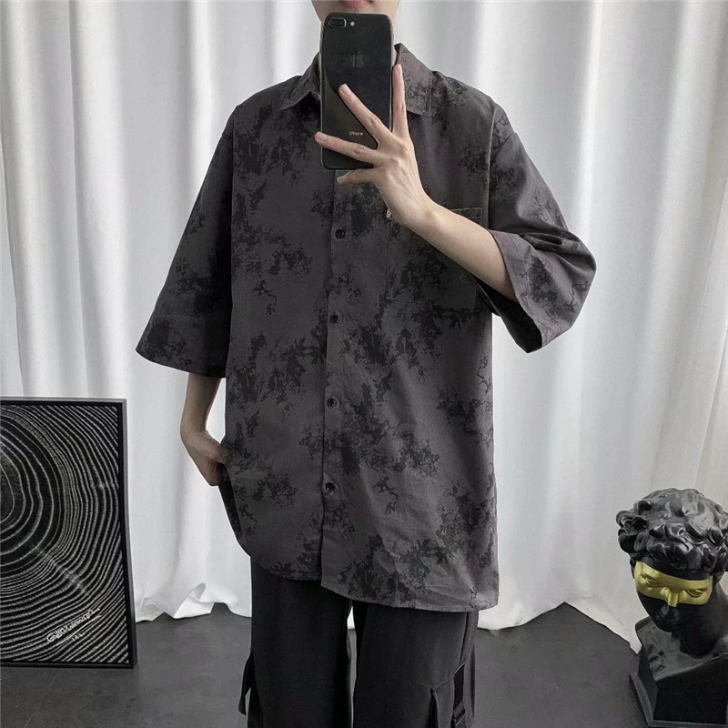 Youthful Korean style short-sleeve color shirt for men
