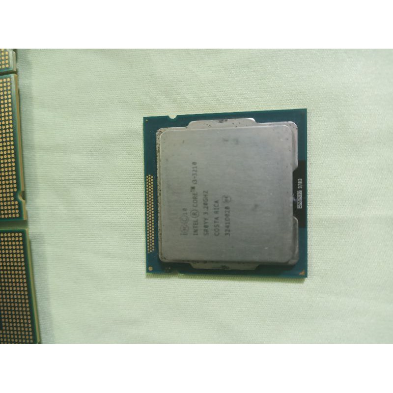 Bộ xử lý Intel® Core™ i3-3210 (3M bộ nhớ đệm, 3,20 GHz)
