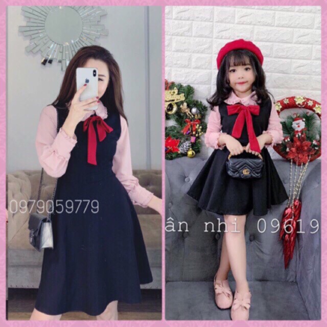 Váy đôi cổ nơ đỏ cho mẹ và bé
