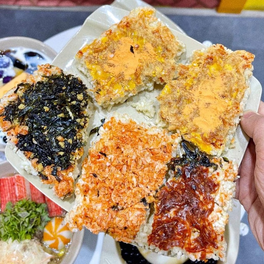 (Rẻ Vô Địch) Cơm Cháy Heo Cháy Tỏi Chick Garden - Heo Cháy Tỏi - Ngon Giòn Đặc Biệt