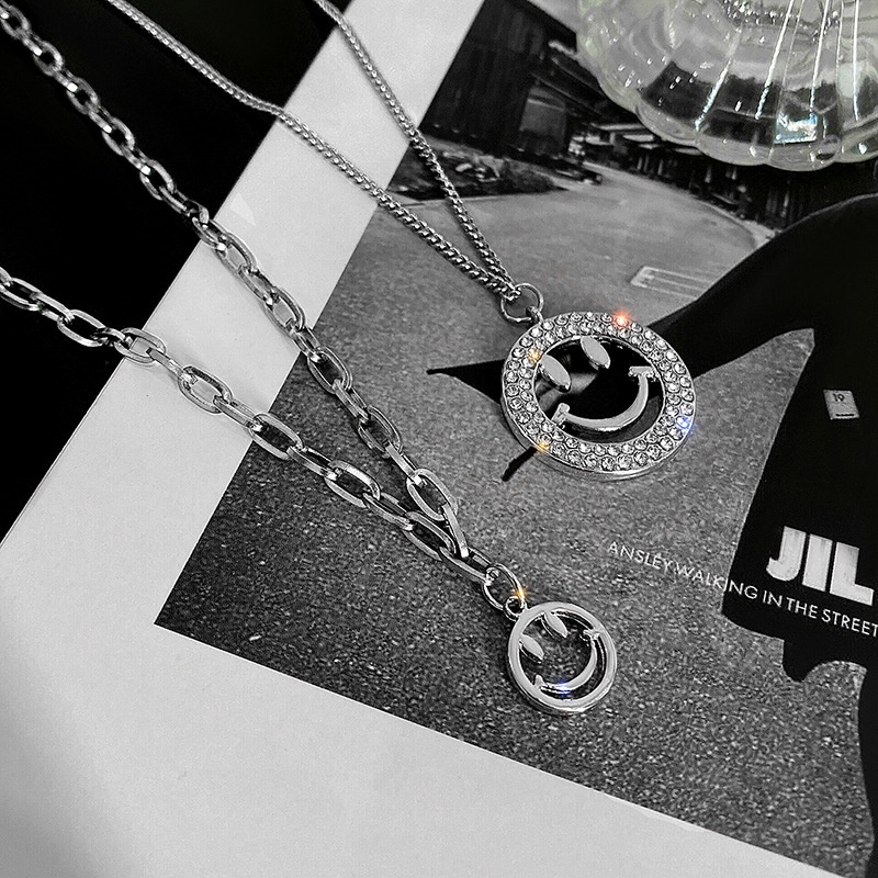 Vòng cổ hai lớp mặt hình mặt cười phong cách Âu Mỹ mới năm 2021