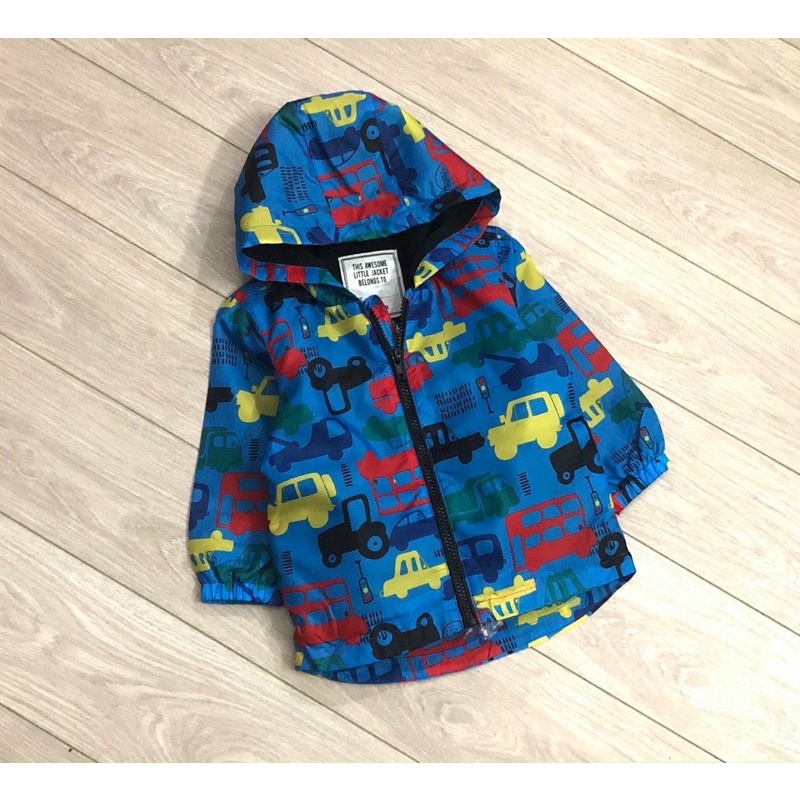 Áo khoác gió 2 lớp lót nỉ hoạ tiết oto cho bé trai size từ 10-18 cân