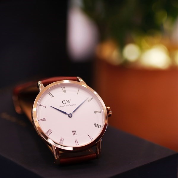 Đồng Hồ DW Nữ Daniel Wellington Lịch Fullbox