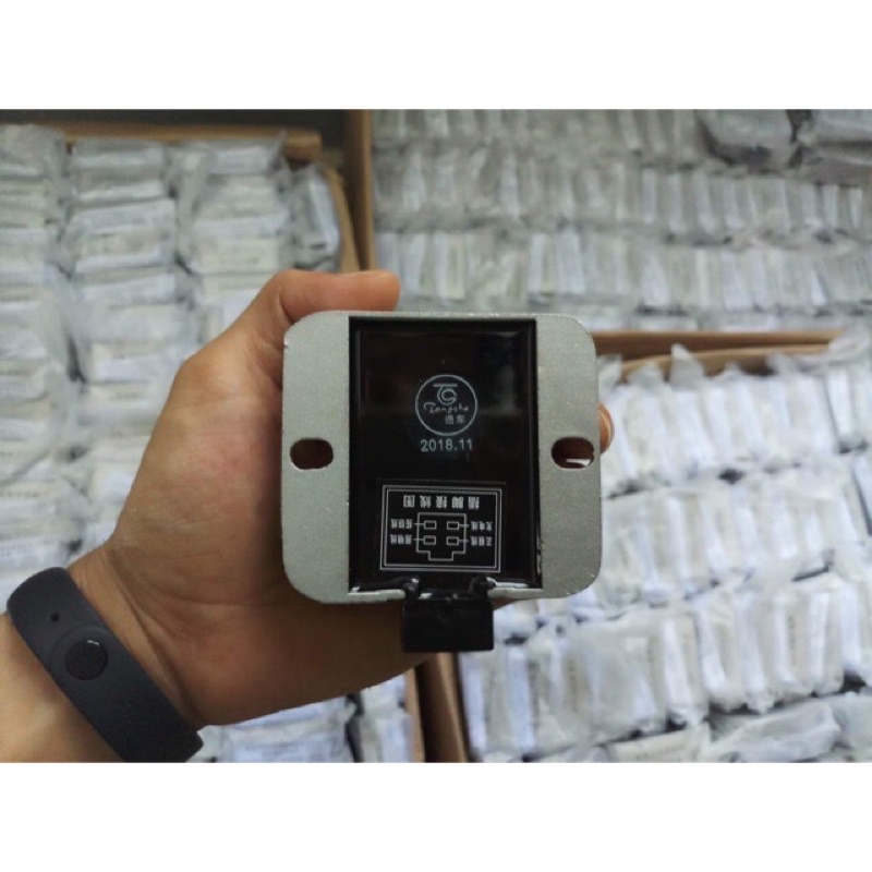 Sạc Độ Xe Máy Shilan Chính Hãng Gắn Các Dòng Xe Phổ Thông