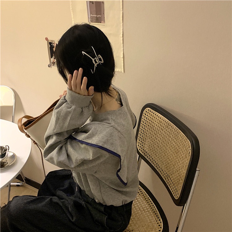 Áo thun tay dài cổ tròn thời trang sành điệu cho nữ | BigBuy360 - bigbuy360.vn