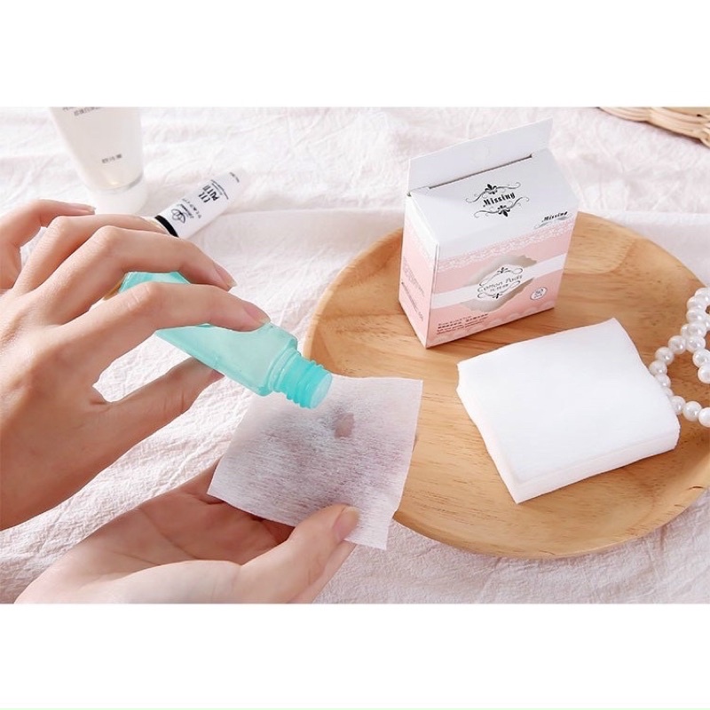 Hộp Bông Tẩy Trang Dùng Để Đắp Toner Cotton Pads 40 Miếng Mỏng