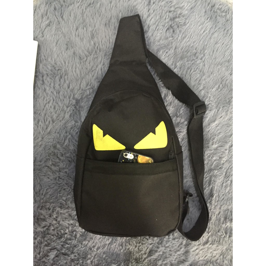 Túi đeo chéo, bao tử nam nữ thời trang in hình mắt