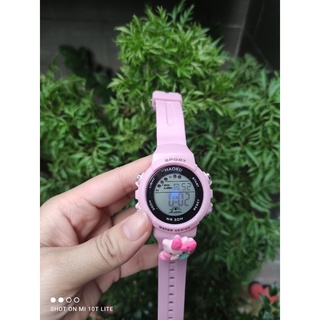 đồng hồ điện tử mặt tròn có đèn hello kitty (HKO1)