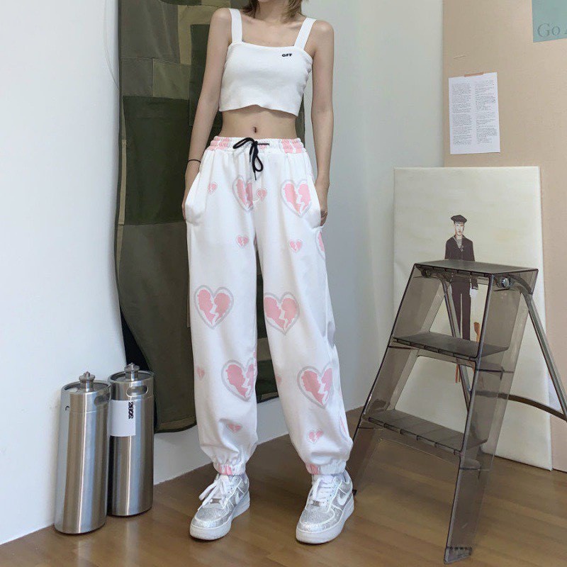 Quần jogger nỉ ống rộng phối dây rút chất vải nỉ mềm in hình trái tim siêu xinh cá tính phù hợp với giới trẻ