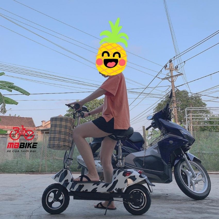 Xe Điện Mini E-Scooter 10inch Phiên Bản 2021 - Xe Đạp Điện Thông Minh Gấp Gọn- Động Cơ Không Chổi Than - Bảo Hành 1 Năm