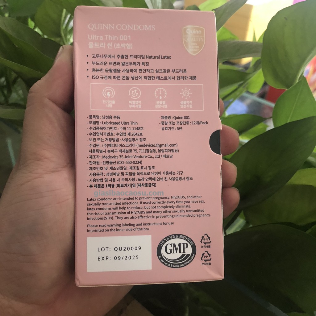Bao cao su siêu mỏng QUINN 0.01  (12 chiếc)
