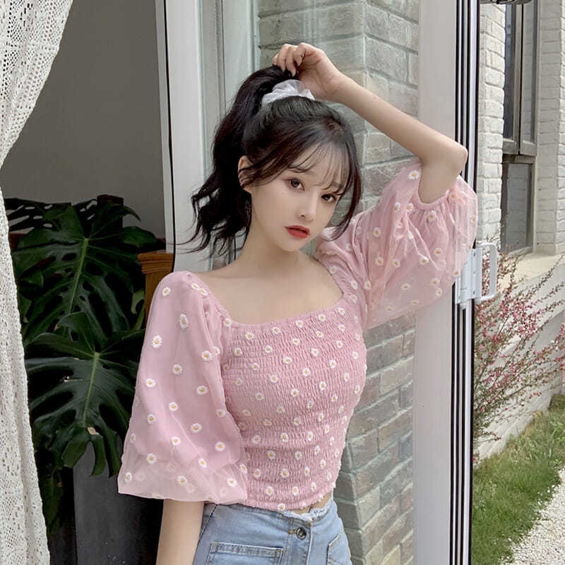 Áo sơ mi voan IELGY tay phồng ngắn in họa tiết hoa cúc thời trang cho nữ