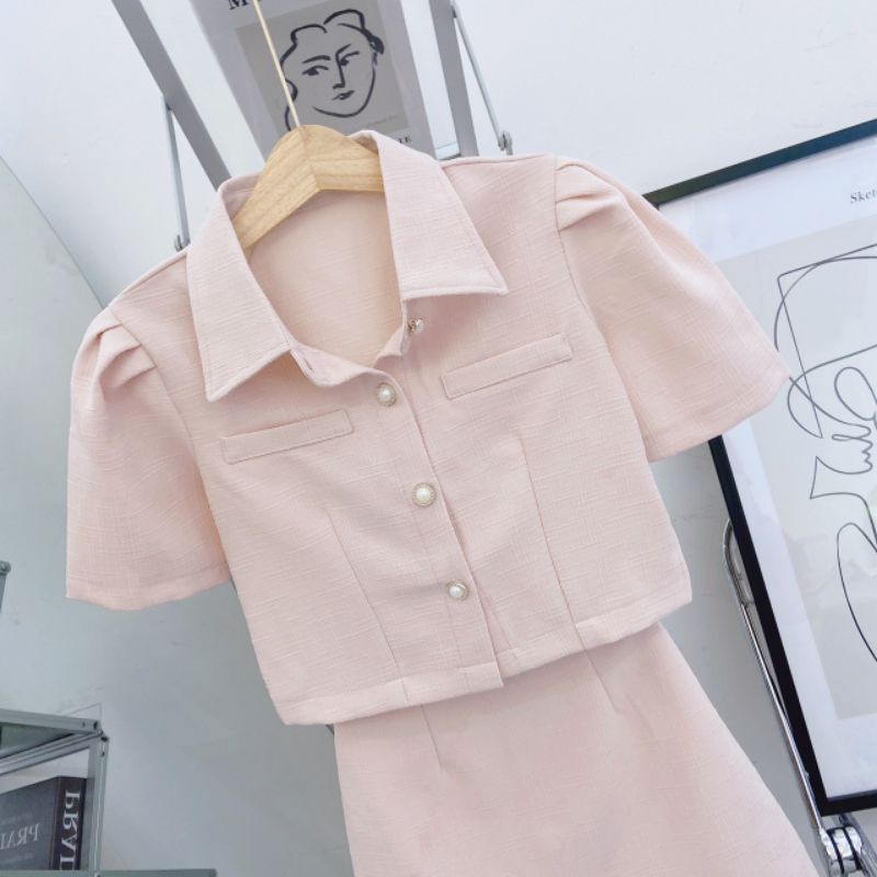 Set croptop hồng xước cổ sơ mi tay phồng + Chân váy chữ A hồng