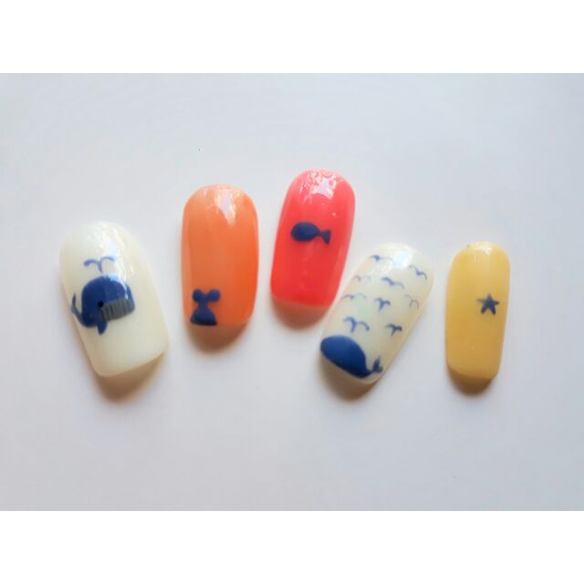 Nails box thiết kế mẫu cá voi dễ thương, móng giả phong cách Hàn Quốc, nails box làm theo yêu cầu