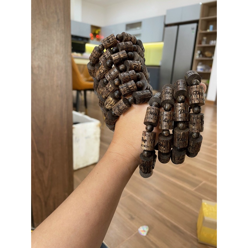 Vòng Trầm Hương Sánh Chìm Khắc Laze - Trầm Hương Nam Sánh Chìm - Khắc Laze