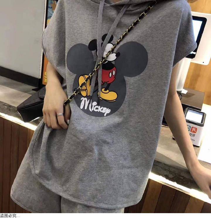 Set Áo Hoodie Tay Ngắn & Quần Short Nữ In Hình Chuột Mickey