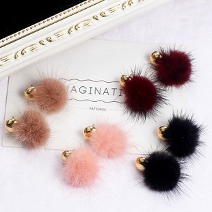 Bông tai hợp kim hình tim đính đá kiểu dáng Hàn Quốc